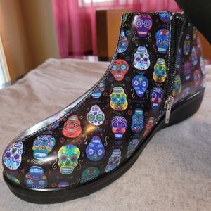 ALEGRIA boots / booties with side zipper, size 39 / 9